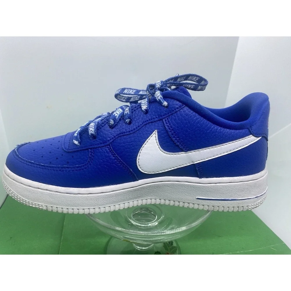 Size 5.5Y Nike Air Force 1 Low LV8 NBA Game Royal 820438-403 University Blue.